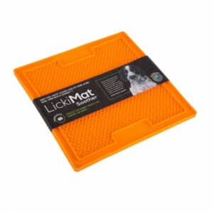 mata-lickimat-classic-soother-orange