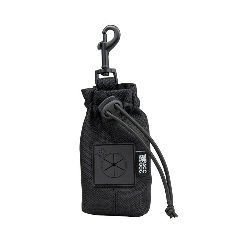 etui-na-kupoworki-czarny-karabinek-black-accdog